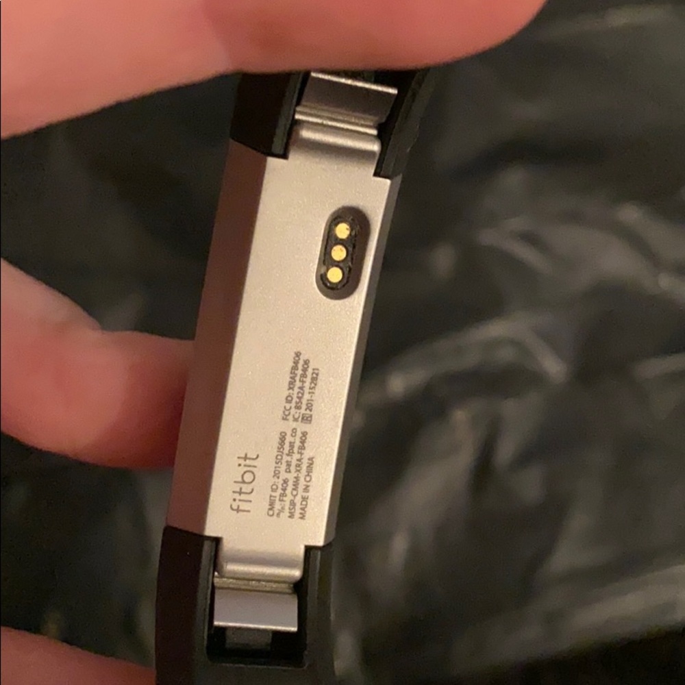 Fitbit - Picture 3 of 3